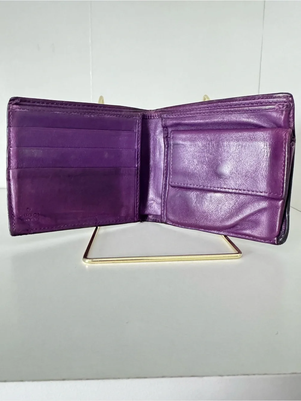 Authentic Gucci Microguccissima Bifold Wallet